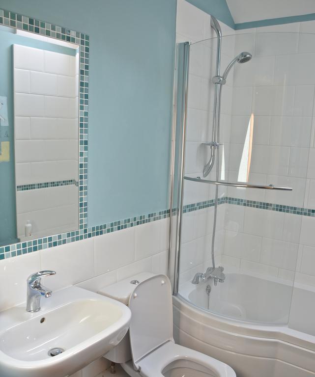 Honeycomb House Apartments Ганстантон Номер фото